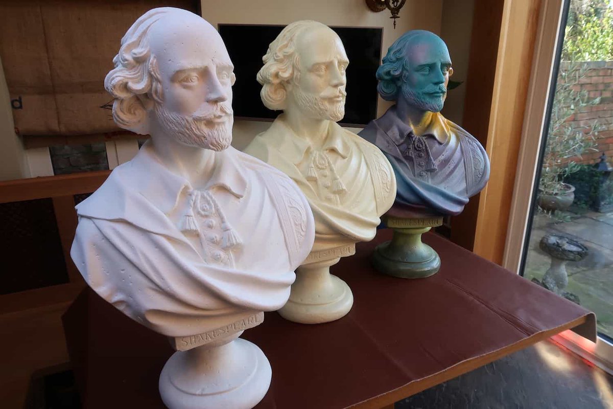 jon_stiff's tweet photo. All three busts now prepared for painting. A troika or a threesome ... now that is the question! #stiffyart #williamshakespeare #expressionism #art #artcommissions #stratforduponavon #paintedbusts https://t.co/uFM5cRejXG