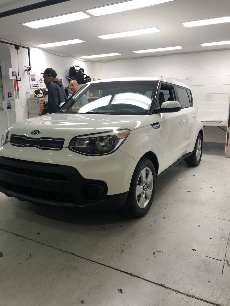 SmartWrapUSA's tweet photo. # vehiclewraps in progress today 😁 https://t.co/LAbzaKHTmR