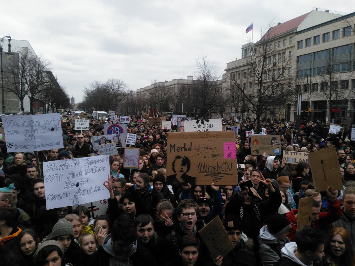 Savetheinternet.io tweet media