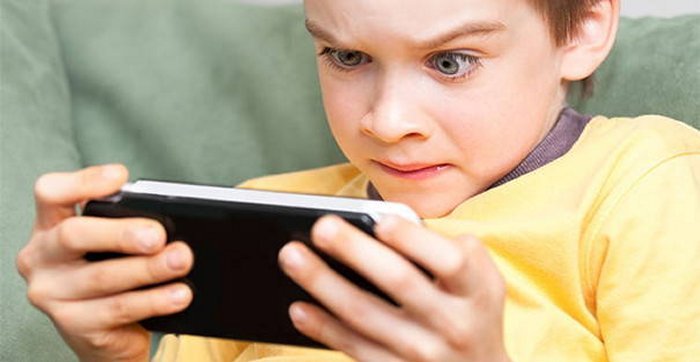 DigitReporter's tweet photo. Q&amp;A – What Are The Disadvantages of Mobile Gaming? https://t.co/Yax9eLTvWt https://t.co/verpw2Ni6H