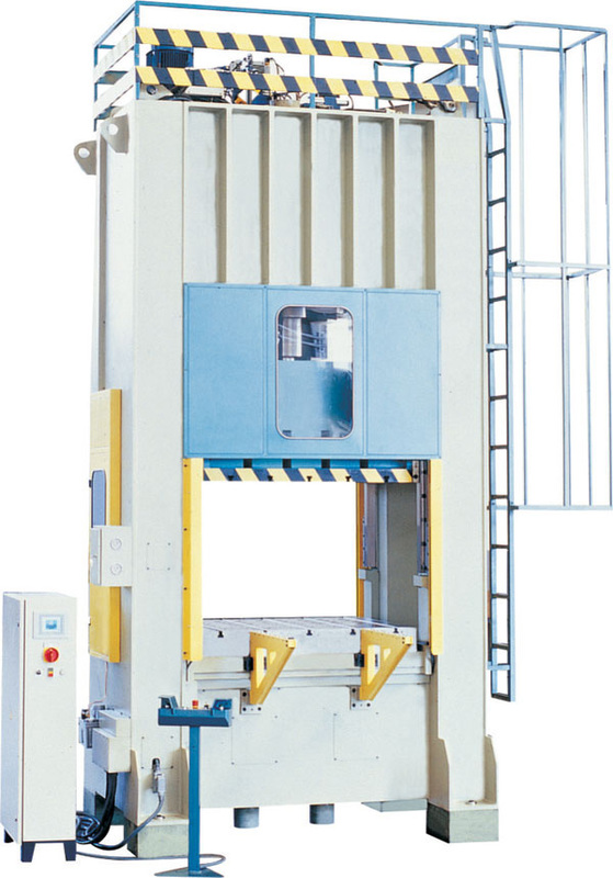 #HESSEbyDIRINLER Doppelständerpresse - Hydraulisch HESSE by DIRINLER CDHH 2500: 1069-1015 Doppelständerpresse - Hydraulisch HESSE by DIRINLER CDHH 2500 01.03.2020 / HESSE+CO Maschinenfabrik GesmbH Industriezentrum NÖ-Süd lagermaschinen.de/maschinen-date…