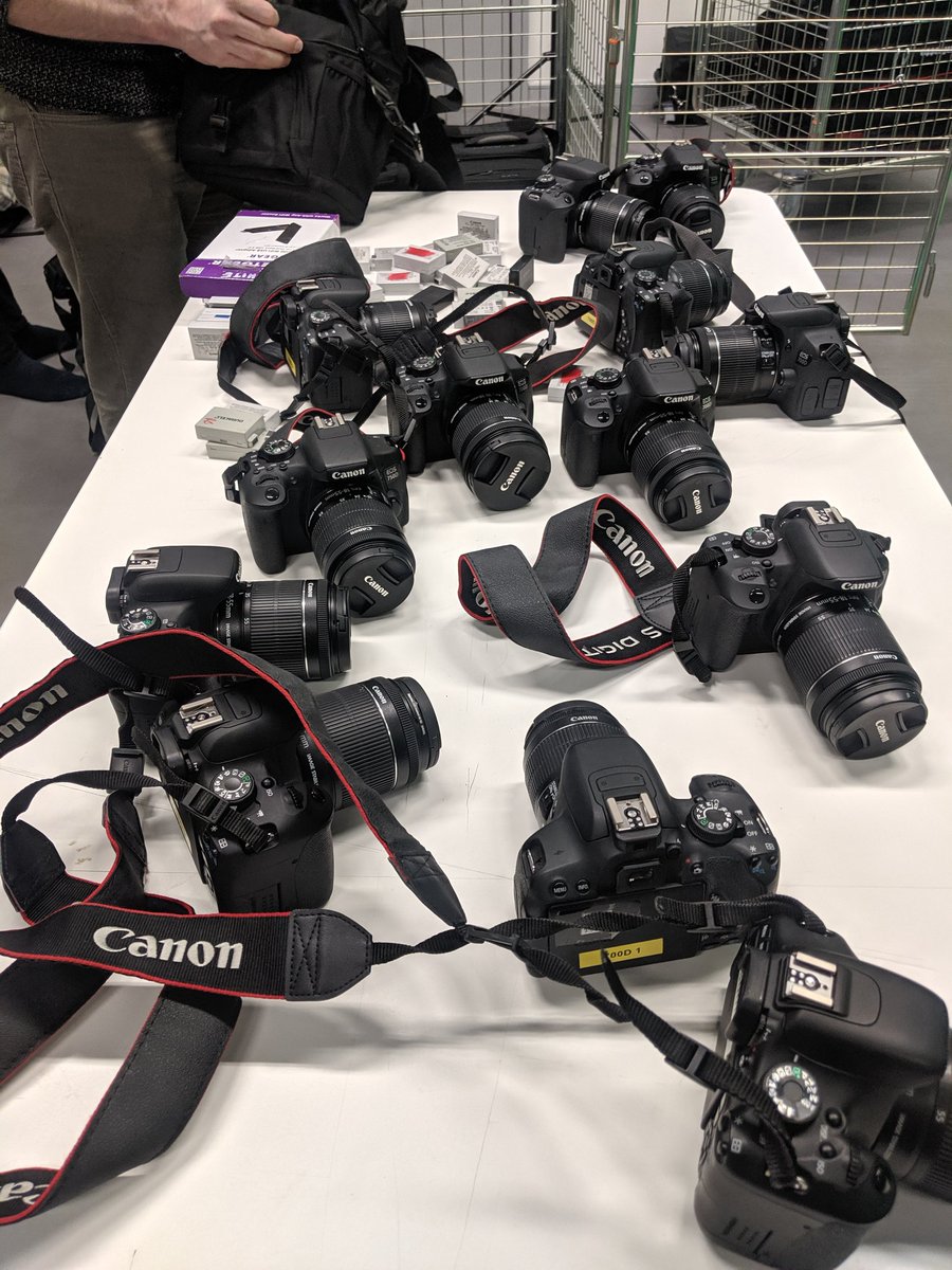 petewoodbridge's tweet photo. Volumetric Capture experiment day two with @Juice_Owen @objocopier and @dancepractices @LJMUScreen @LJMUarts @volograms and #immersivearts students. Ironing done, cameras in, tests sent off to Dublin & some of the Volograms team have arrived :) #volcap #volumetric #holograms https://t.co/wtZigKucrp
