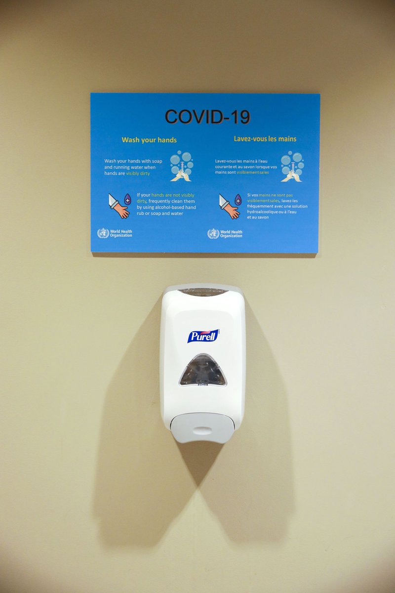 verge's tweet photo. How to make your own hand sanitizer https://t.co/Ht5gUjkFXd https://t.co/6P7xmungtI