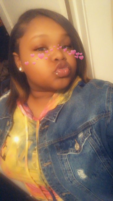 #kisses https://t.co/1IpKuMIloF<a href="/tag/kisses"class="tags">#kisses</a>