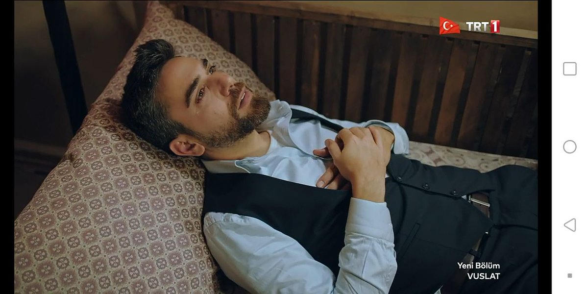 neskadfanss's tweet image. AzFer 😭💔 #kadirdogulu #AzFer #devrimozkan