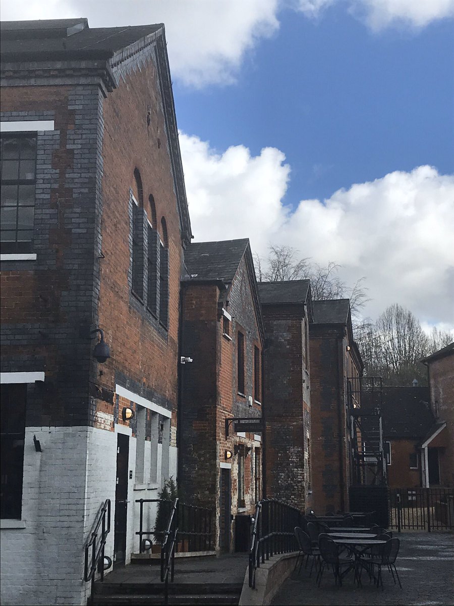 southernscampi's tweet image. Fantastic birthday day out @homeofbombay 
#BombayDistillery
#Botanicals 
Lunch in the cafe, mocktail, with take home treat! 🍸