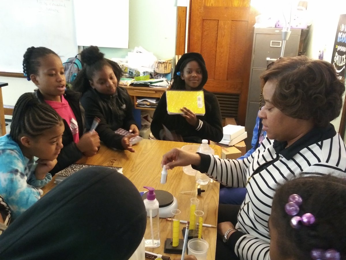 MathWithMsD's tweet photo. This is what "All Hands On Deck" looks like.  Ginter Park's Principal Jones working with a small group. https://t.co/ceAmYCwqfw