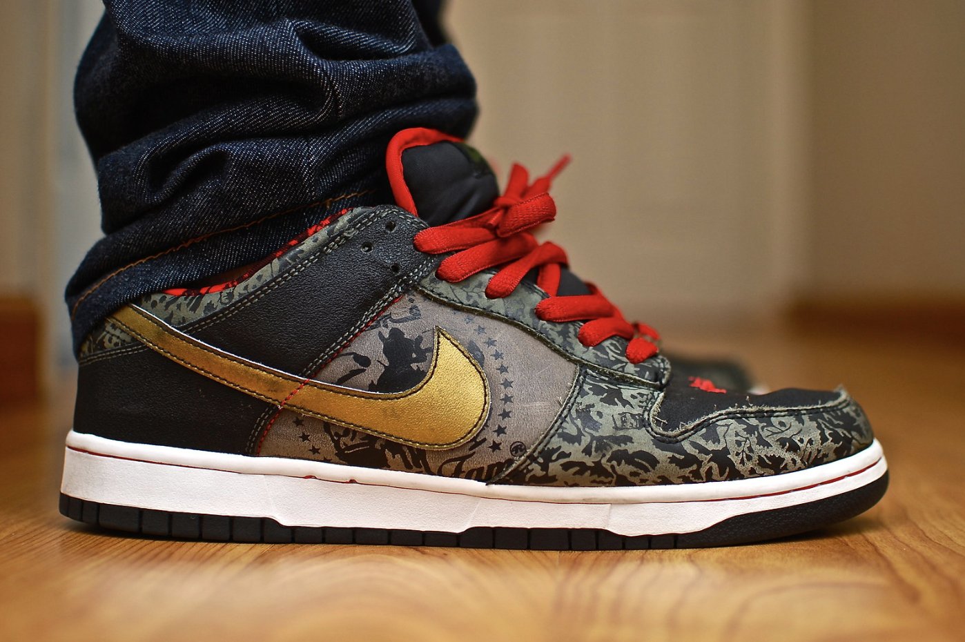 Nike SB Dunk Love