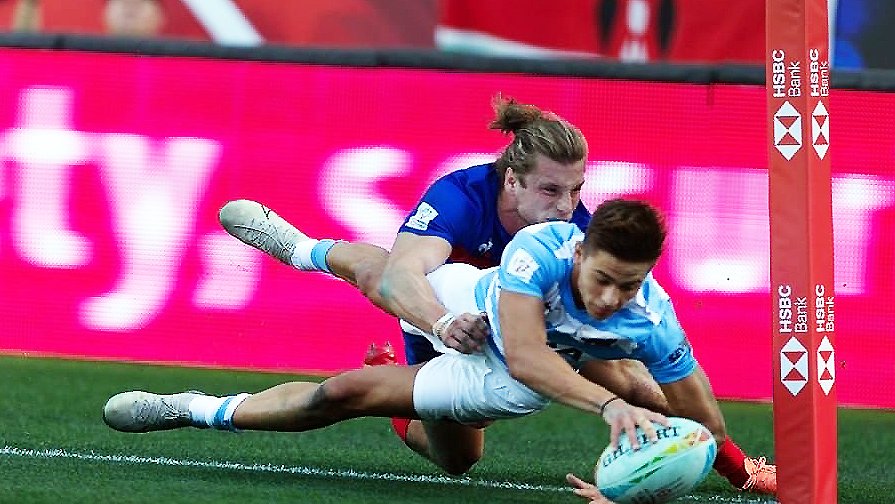 aplenorugby's tweet photo. #Rugby7s Marcos Moneta, el try-man de #LosAngeles7s 🙌🔥 Con 7 conquistas, el back formado en @elcardoonline terminó en lo más alto

¡Todos los números! >> https://t.co/uRRZT19ntC https://t.co/XBH3CtENwC