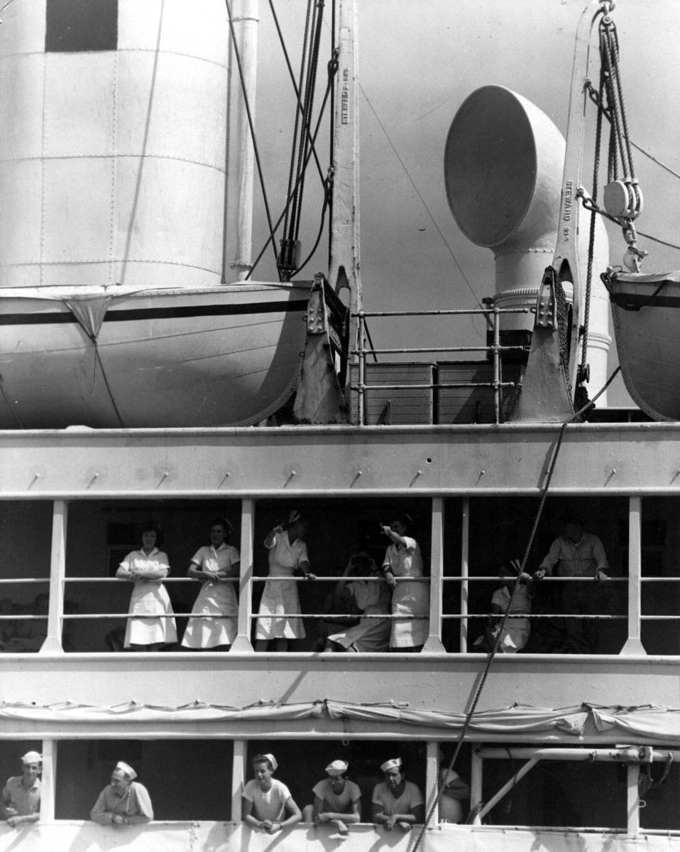 NavyMedicine's tweet photo. #OTD 23 March 1944 - #NavyMedicine ship USS Bountiful (AH-9) is commissioned. Originally the World War I troopship USS Henderson (AP-1), she was converted to the hospital ship Bountiful in 1943 and would later support operations in Iwo Jima, and Okinawa in the war. https://t.co/DGJsUD4vVw