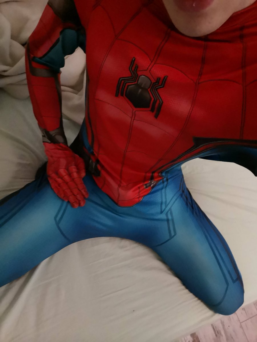 Spanrub's tweet photo. Ce qui kiff ça, venez MP !!!!
#zentai https://t.co/kOIJdIcVQk