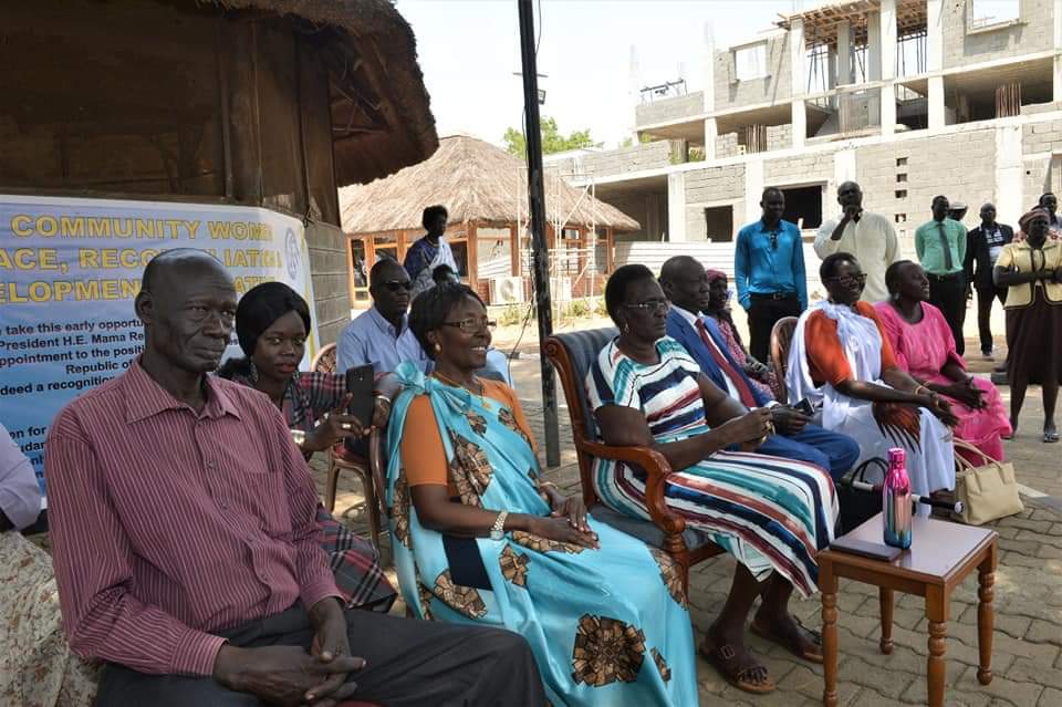 YouhanesMagok's tweet photo. Women tend to care about others — if you want something said, ask a man; if you want something done, ask a woman.
The Vice President of the Republic, H.E. Rebecca Nyandeng Garang.
Busy schudel, let's hope she will empower more women in #SouthSudan. 🇸🇸
#SouthSudan4Her
#Peace https://t.co/PutkQ8vcdC