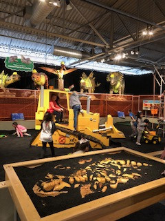 OPS_Castelar's tweet photo. Castelar Kindergartners had a wonderful, fun, and educational experience yesterday at the Omaha Children's Museum. The looks on these children's faces of awe and excitement melts the heart. #OPSProud #ExcitedToLearn #ExcitedToExplore https://t.co/eZvKN384rI