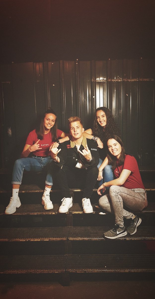 thiisisleea's tweet photo. ÄHM Sorry aber unser Bild is einfach HEFTIG geworden!🔥
WOW! 💥❣
#fightme #munich #teamkayef
@kayefofficial
@ItsLaraSchnubbi 
See you soon #Stuggi
📷 @Kane1716 💋 https://t.co/VEObyqAH8O