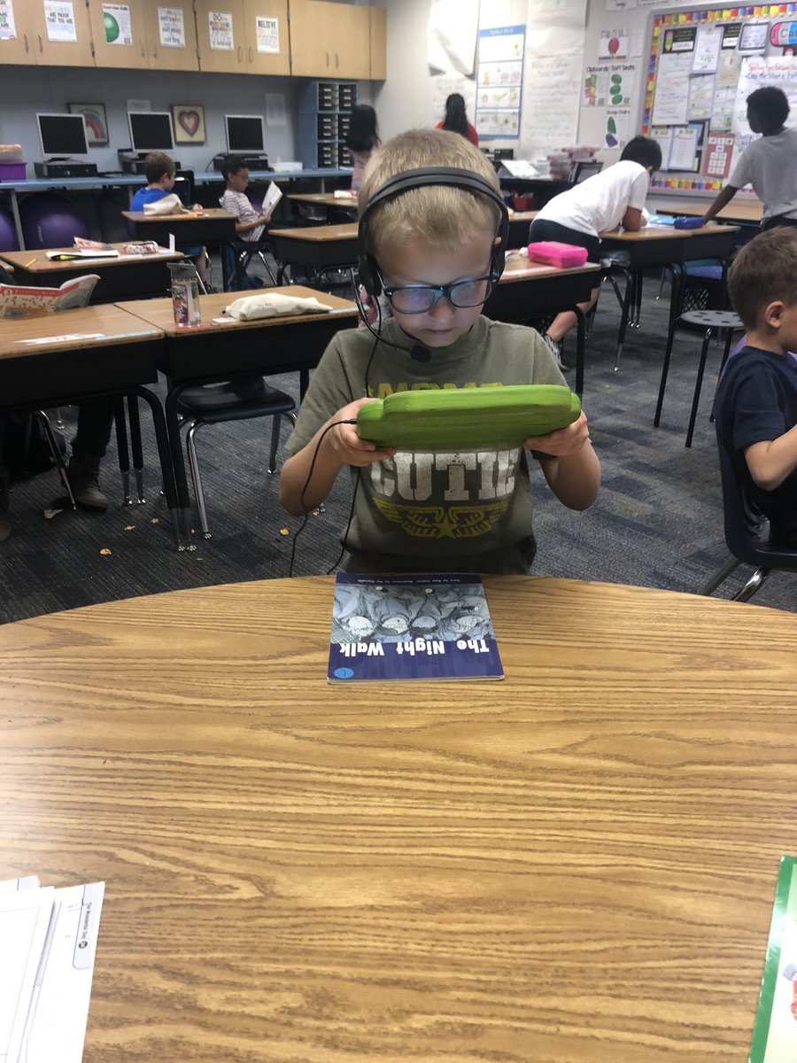 BrookeSpringma2's tweet photo. ClassDojo is not only a great way to communicate with families, it also helps me to provide personalized digital learning opportunities in the classroom. @KohrvilleKISD #refuse2sink @KleinDigiLearn https://t.co/G8PL6Kb32s