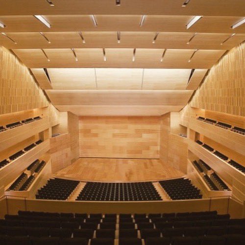 marcsalatenor's tweet photo. Concert #simfonova a l'Auditori de #Girona
Gràcies @marcelgorgori per la confiança i pel meravellós espectacle que heu creat. Va ser un plaer! Bravi @josepramonolive i @IsabellaGaudi 🌹🎵 https://t.co/BKX6f67wxU