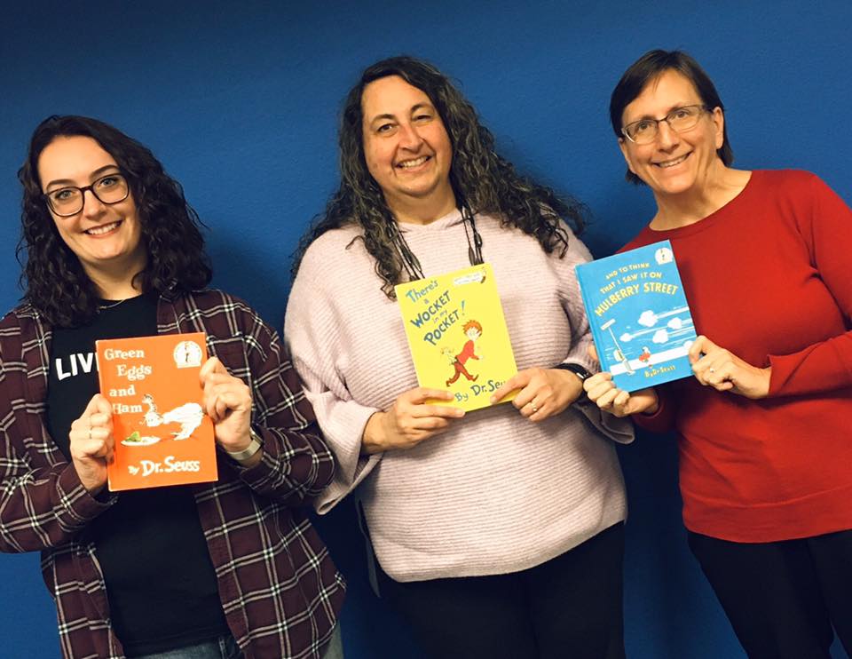 UWMahaska's tweet photo. It’s Dr. Suess’ Birthday!! Let’s celebrate! 🎉📚
What’s your favorite Dr. Suess book?

Mycah’s is Green Eggs and Ham. 💚
Michella’s is There’s a Wocket in my Pocket.💛
Julie’s is Mulberry Street.💙 https://t.co/wKpG3EGOE0