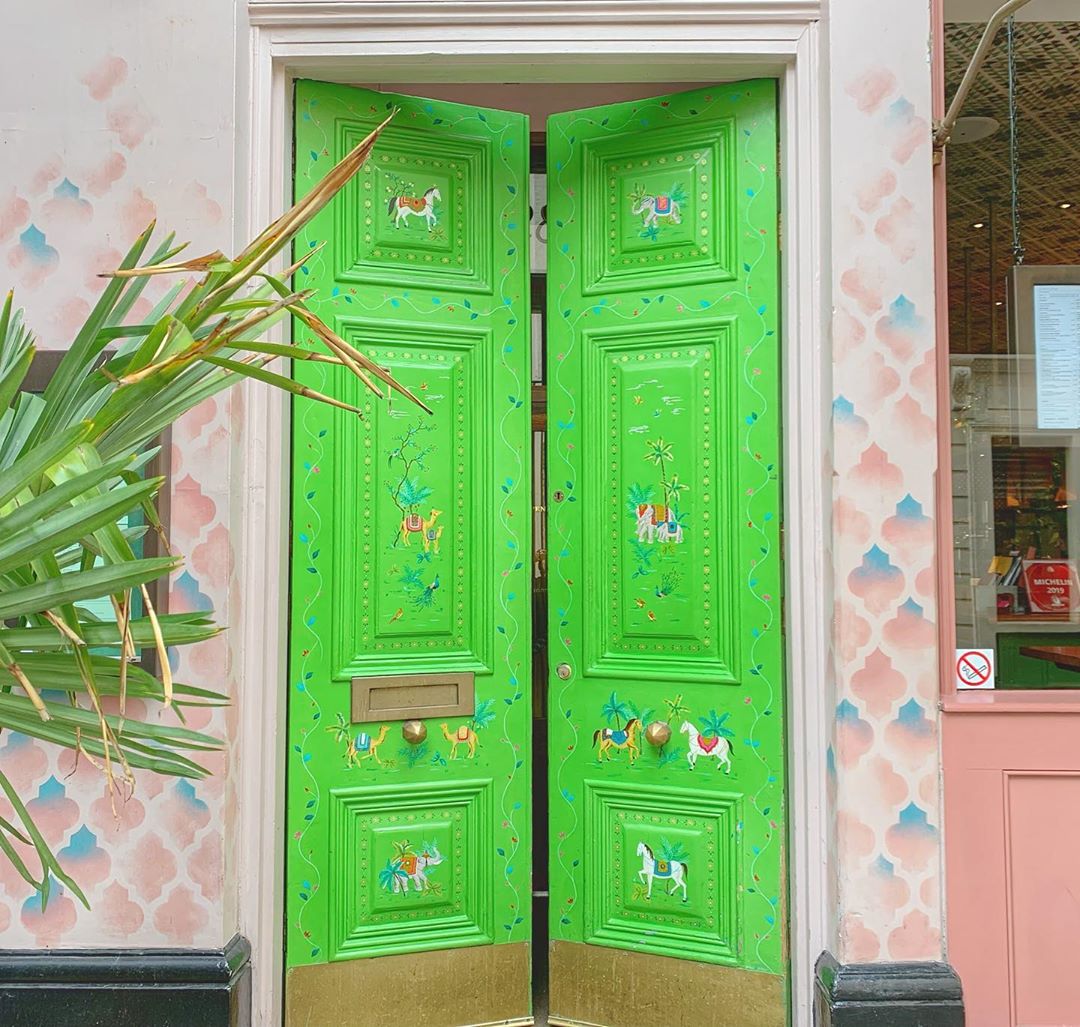 Cinnamon Bazaar (@cinnamon_bazaar) on Twitter photo This week, swap grey skies for vibrant drinks and a busy, buzzy meal at #CinnamonBazaar - Step through our doors on Maiden Lane in <a href="/CoventGardenLDN/">Covent Garden</a> and let us brighten your day ✨ cinnamon-bazaar.com 📷 Thanks for the beautiful shot by IGer halimagoga This week, swap grey skies for vibrant drinks and a busy, buzzy meal at #CinnamonBazaar - Step through our doors on Maiden Lane in <a href="/CoventGardenLDN/">Covent Garden</a> and let us brighten your day ✨ cinnamon-bazaar.com 📷 Thanks for the beautiful shot by IGer halimagoga
