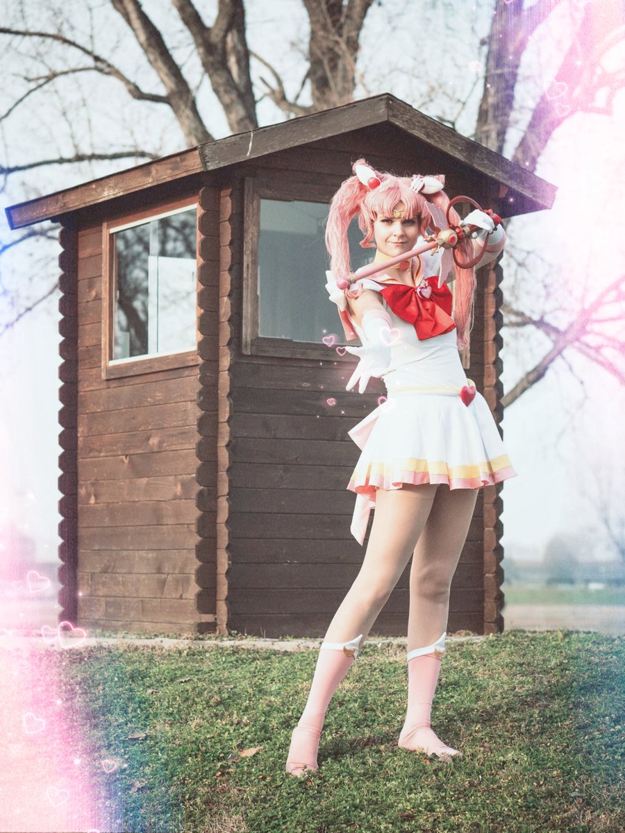 'please Pegasus, protect everyone's dream!' 💖
I edited so many pics today, I literally hate moles. Is there any defect of your body that you hate too? 👀

#SailorMoonSuperS #SuperSailorChibiMoon #chibimooncosplay #chibiusacosplay