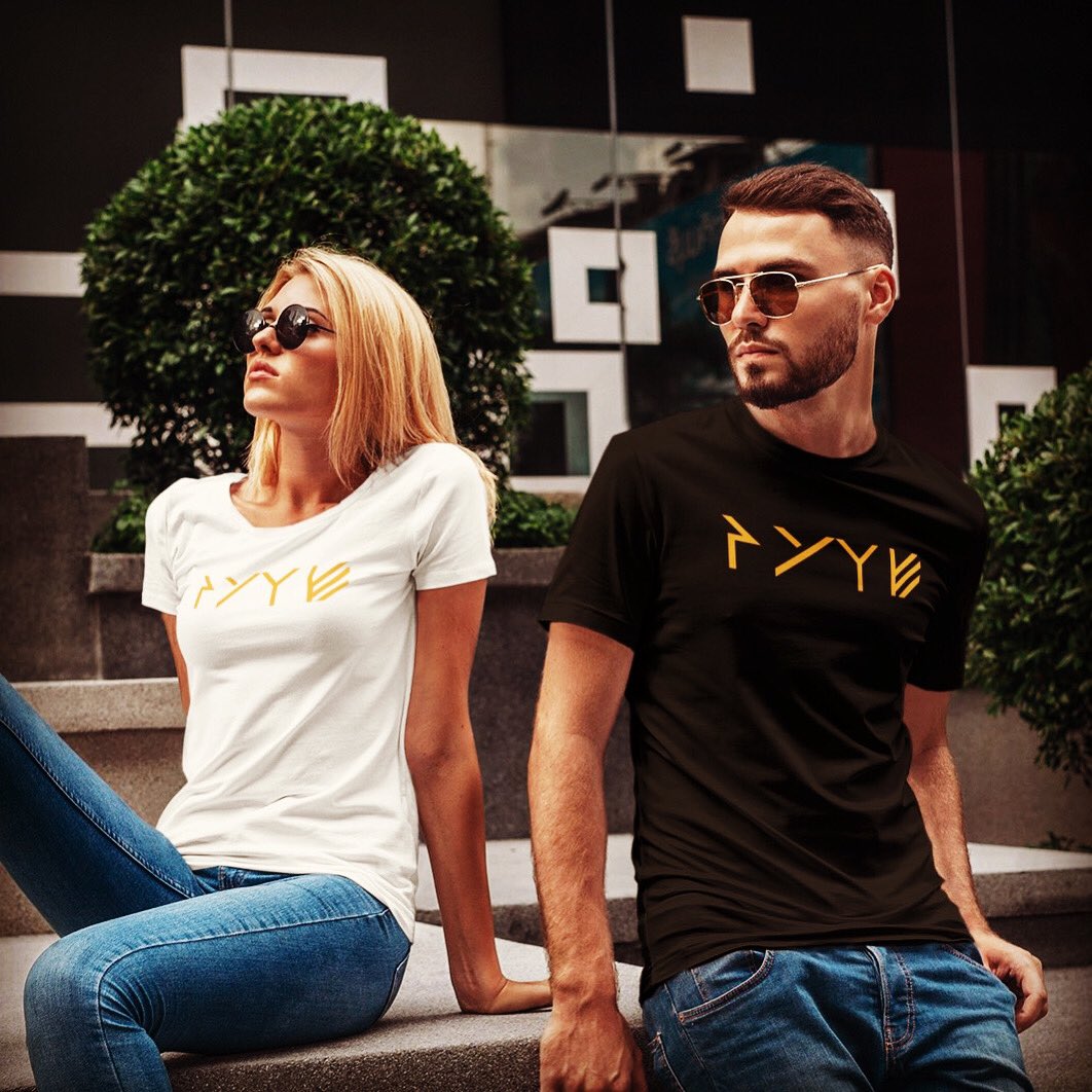 fourfacesshop's tweet photo. Revamped logo design to be more simplistic, chic and enigmatic! https://t.co/FOhsU7SYlf #streetwear #streetstyle #streetfashion #graphictshirt #inpsirational #hypebeaststyle https://t.co/CYxLENCdQQ
