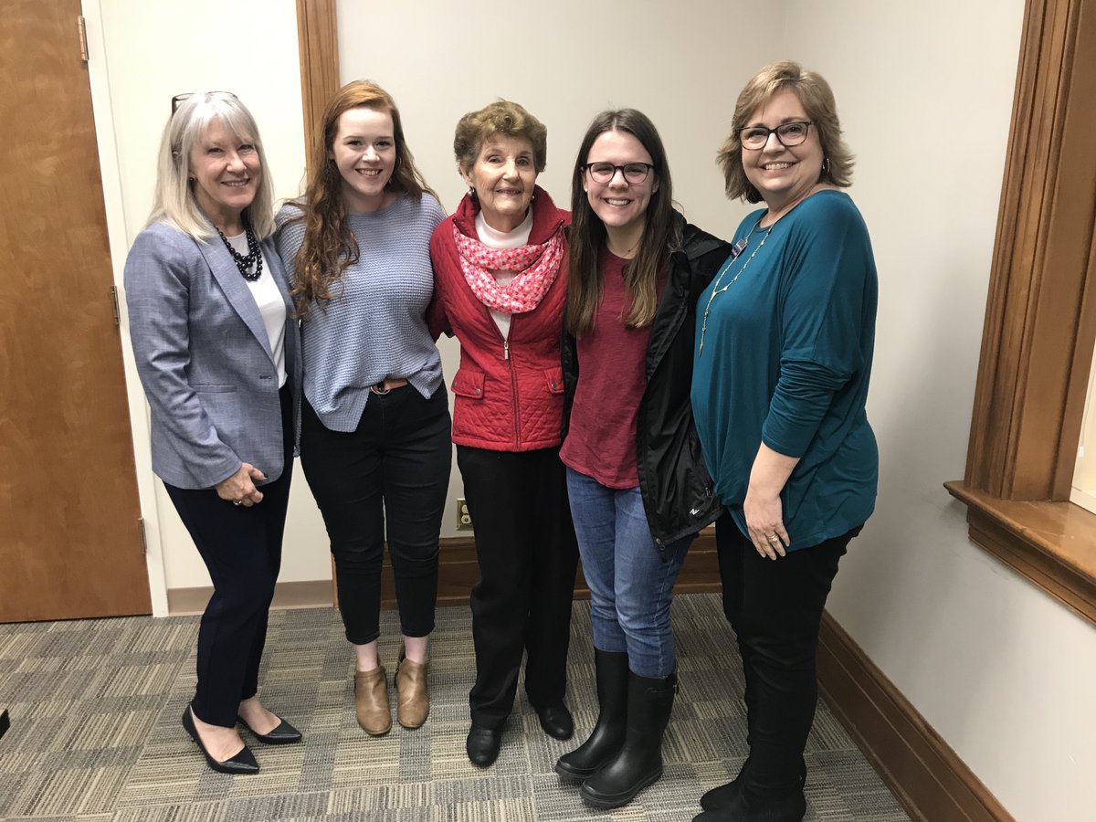 SamfordEd's tweet photo. Dean Anna McEwan and Dr. Kristie Chandler, hosted former home economics department chair, Dr. Joan Chambers, on campus for a visit with scholarship recipients. We are grateful for all the ways our donors enrich the Samford experience for our students! #foreversamford https://t.co/sC5cSKqkwx