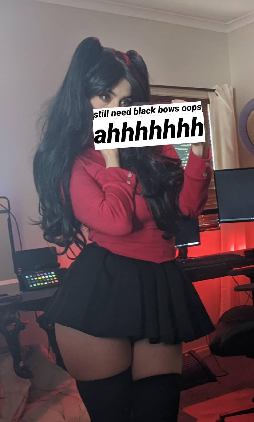 heyimbee on X: rin tohsaka ❤️🖤 who next ? t.coGhGoMEmP82  X