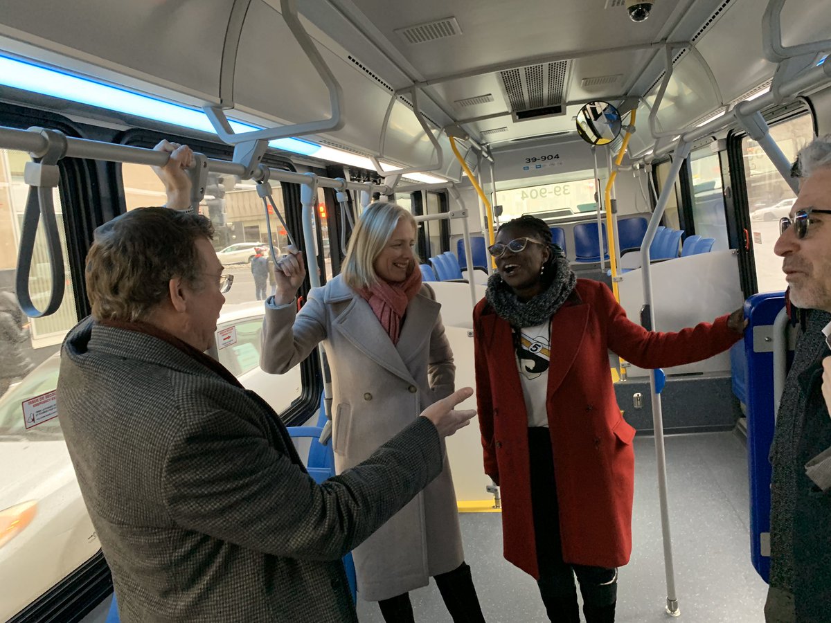 cathmckenna's tweet photo. Un système de transport en commun moderne signifie des temps de trajet plus courts, moins de pollution atmosphérique, plus de temps en famille et entre amis, et une croissance économique plus forte. Je ne peux pas être à Montréal et ne pas utiliser le @stm_nouvelles ! https://t.co/c39W8DnAsg