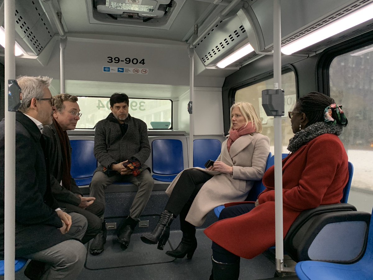 cathmckenna's tweet photo. Un système de transport en commun moderne signifie des temps de trajet plus courts, moins de pollution atmosphérique, plus de temps en famille et entre amis, et une croissance économique plus forte. Je ne peux pas être à Montréal et ne pas utiliser le @stm_nouvelles ! https://t.co/c39W8DnAsg
