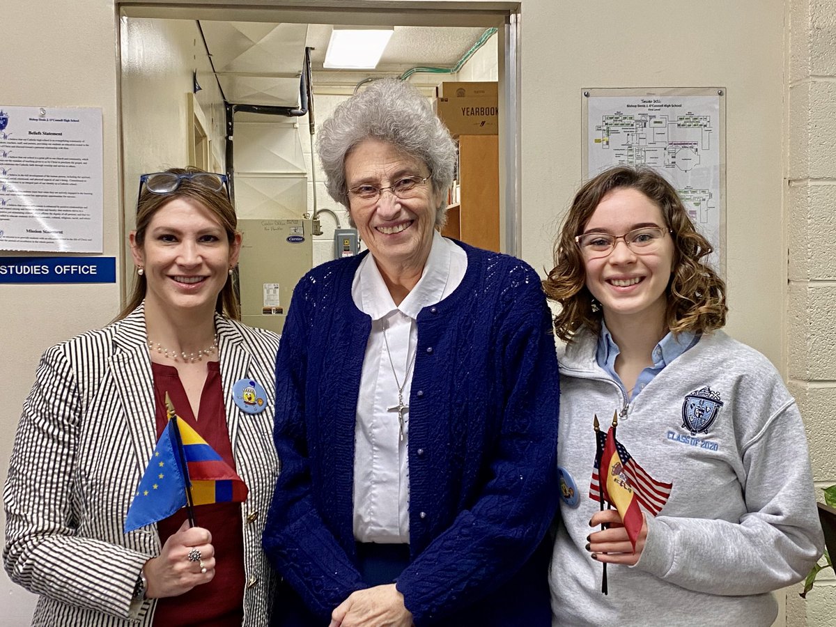 SrtaYanine's tweet image. Today we begin #WorldLanguageweek  ⁦@OConnellHS⁩ 🇪🇸❤️⁦@DJOAlumni⁩ #GoKnightsgoknowledge #WeAreDJO