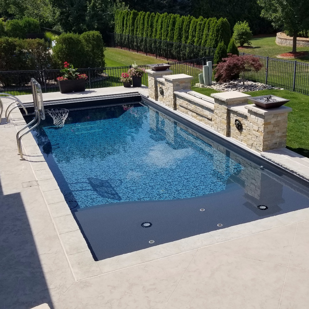 GLIPools's tweet photo. #MakeoverMarch #MakeoverMonday Let's start March off right, by honoring all of our photo contest winners and entries!  Up first, is our 1st Place Winner in the Inground Liner Category - The Pool Guys LLC - in Chesterfield MI - #thepoolguysllc #glipools https://t.co/Jvl6hg6gni