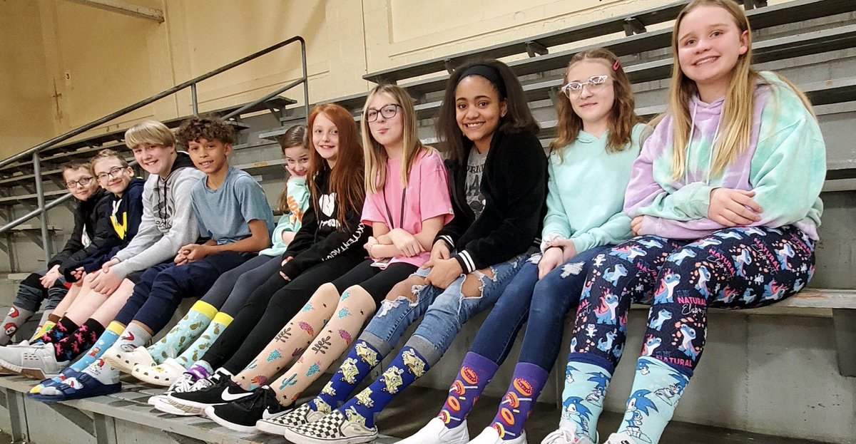 Matlock_Jason11's tweet photo. VMS kicked off Read Across America Week with crazy sock day! Crazy hat day is tomorrow! https://t.co/iZgpGN9qWb