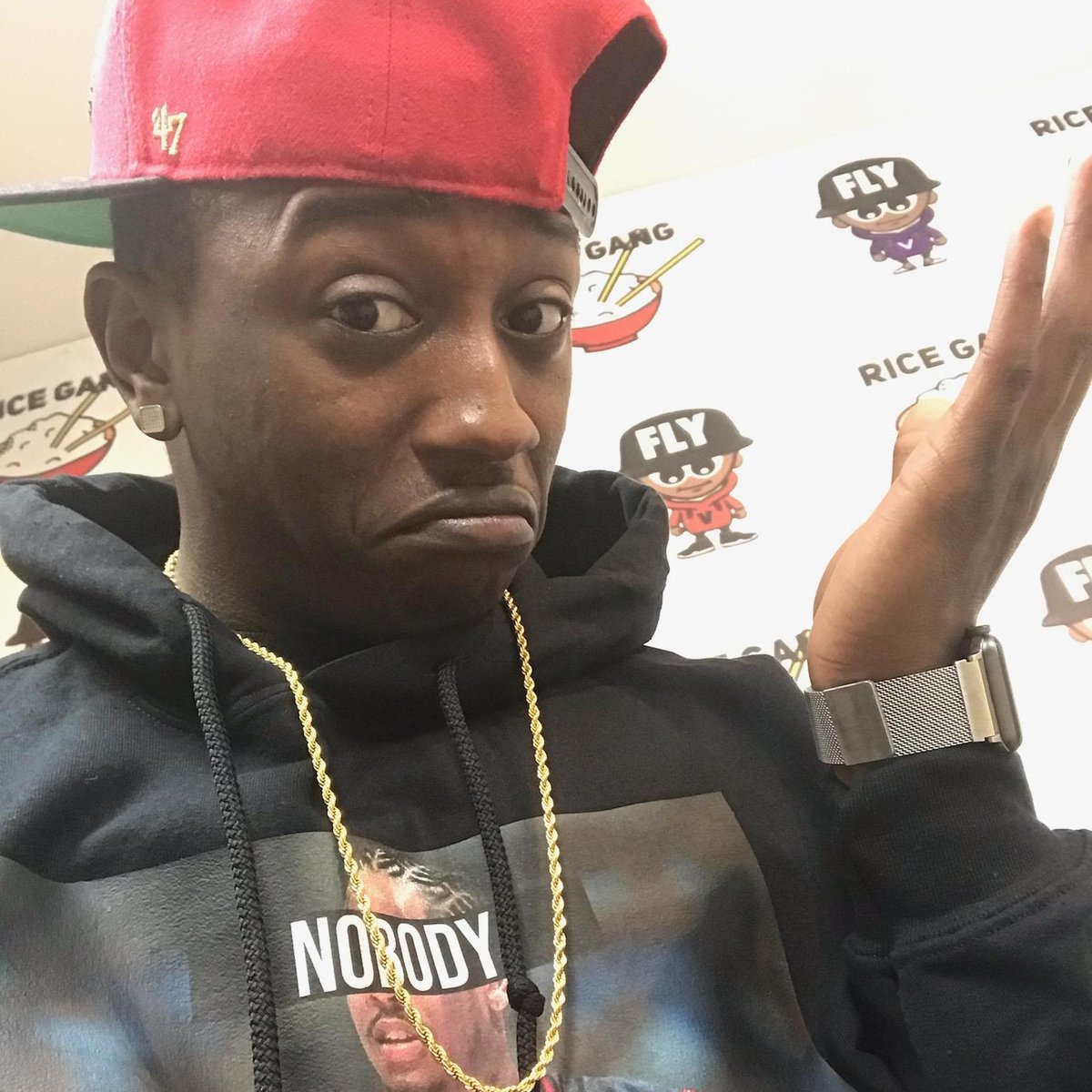 ShotimeSP's tweet photo. I forgot to post this.
2 years ago I was a Nobody that watched battle rap and talked to myself.
Then I met @Vada_Fly and now I dont talk to myself....I just tell yall what I'm thinking. Now my slogan is my hoodie?!?! #humbled https://t.co/AvzF9pbvYn