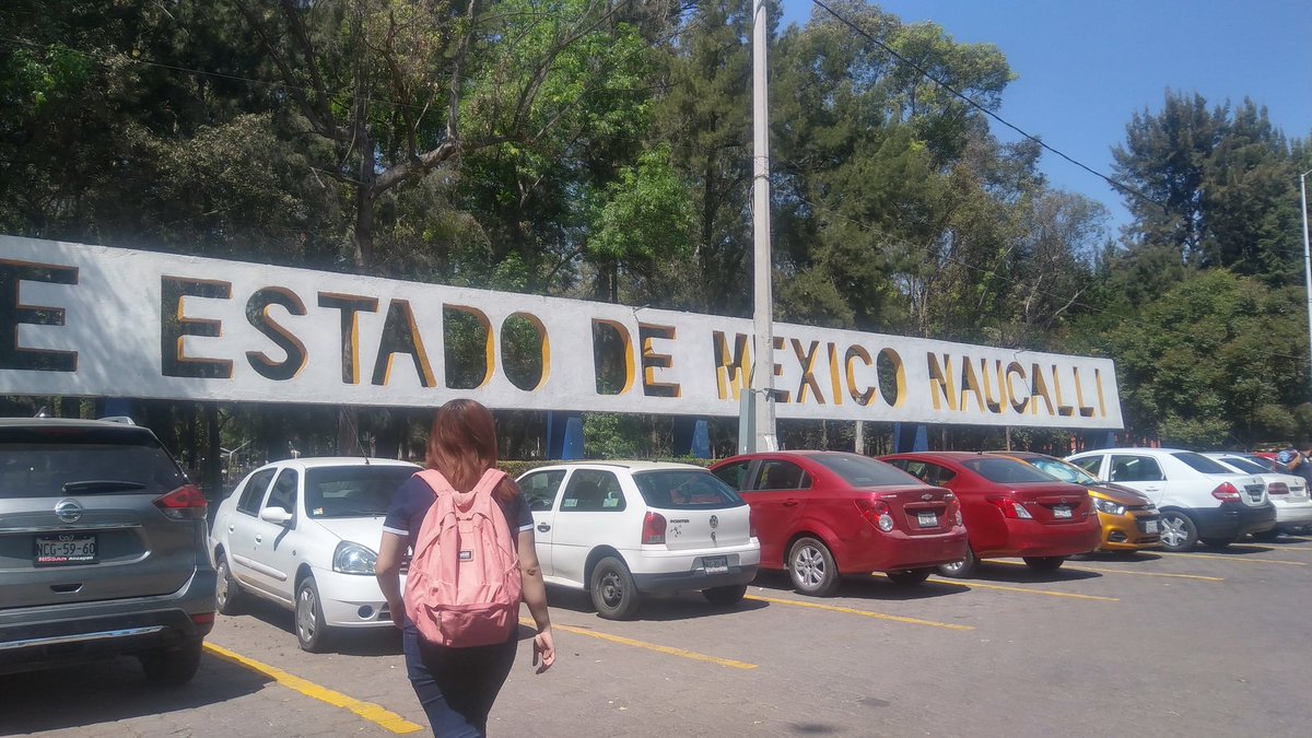 terry03692's tweet photo. @OyePonchoYezka Wow estaría de lujo poder ir #ElPadreDeTodosLosEventos2020
Y verte en el escenario😉
Espero ganarme mis boletitos 🙋
Ya que ayer fui al parque naucalli y no gane boletitos😭😭😭y no vi tu presentación😭
#SientoComoSi ya no tuviera otra oportunidad de conocerte Yezka😢
#FelizLunes https://t.co/dWcnAijcme