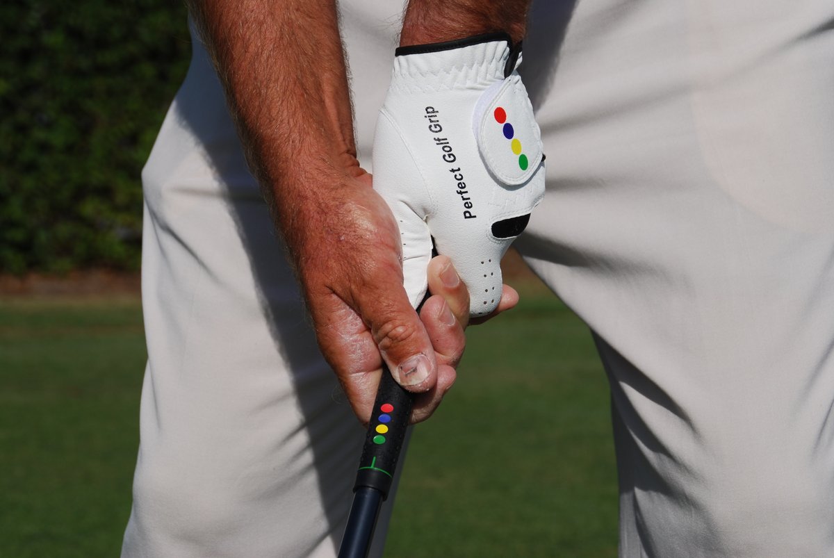 Perfect Golf Grip tweet media