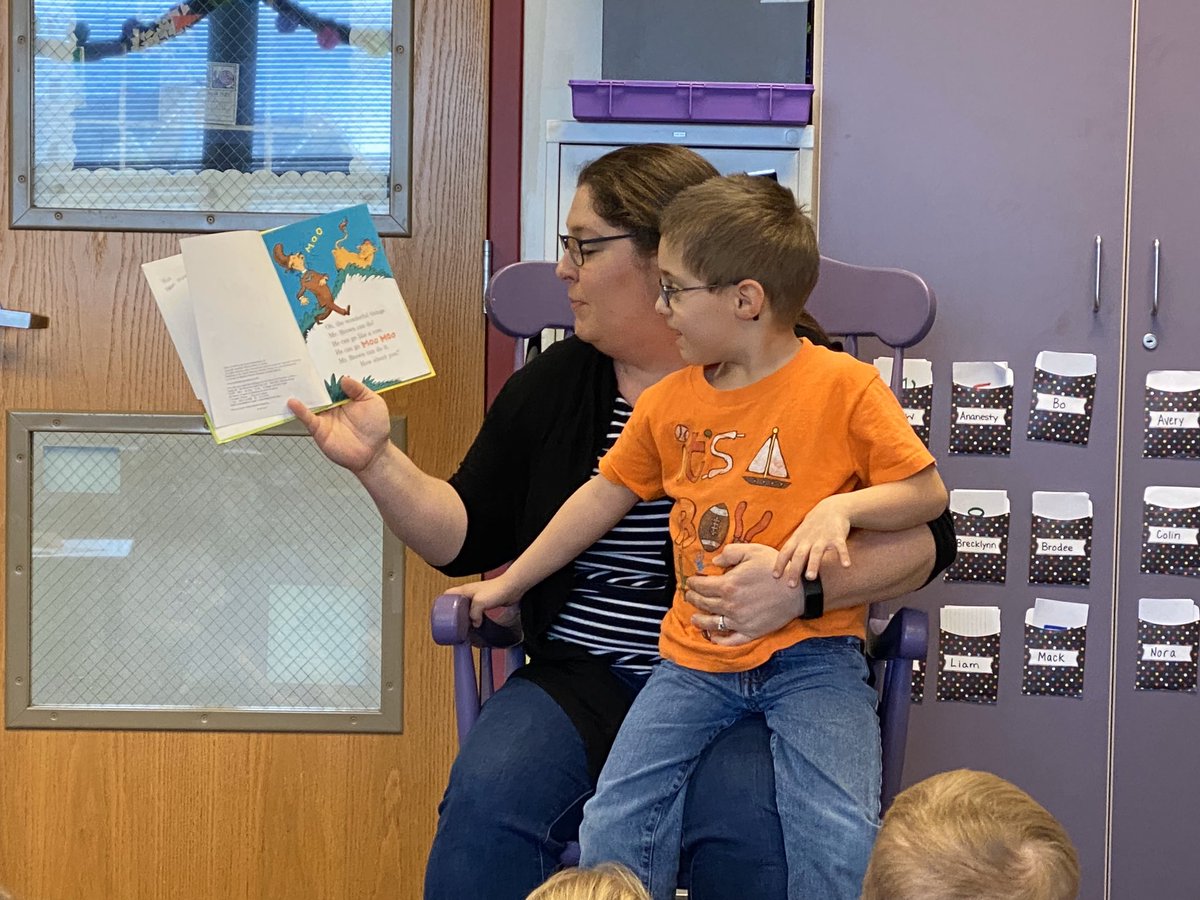 Read Across America fun has begun. We heard from our visiting author today and had a surprise mystery reader! #ReadAcrossAmerica #MustacheBaby <a href="/SREFalcons/">Sunset Ridge Elem.</a> <a href="/principalRiley/">Mary Riley</a>