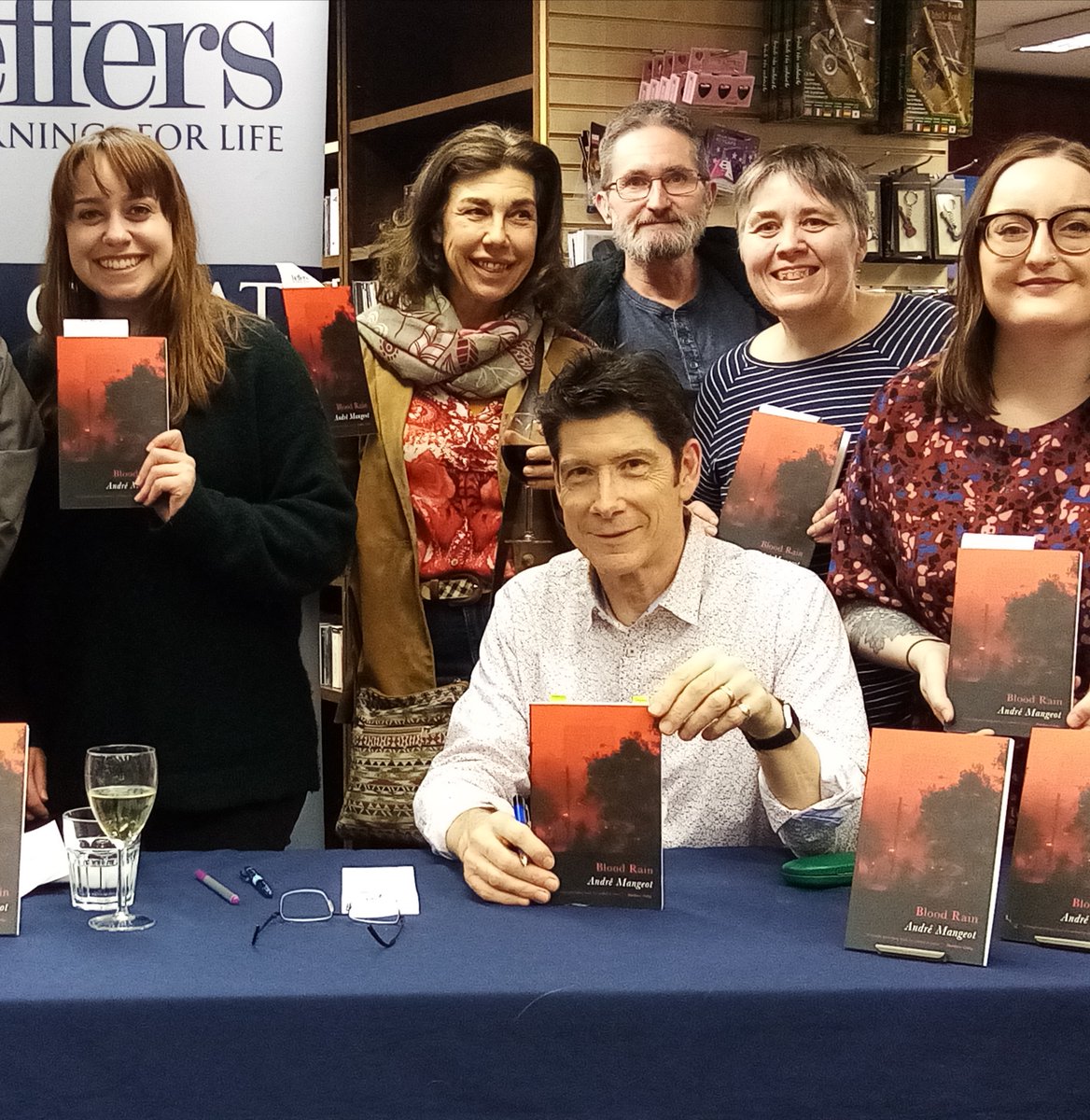 AndreMangeot's tweet photo. ... and very touched by warm comments on the poems ... and the book's design. Heartfelt thanks to Mick, Amy and all your team @SerenBooks !! https://t.co/xWG6yLQzBl