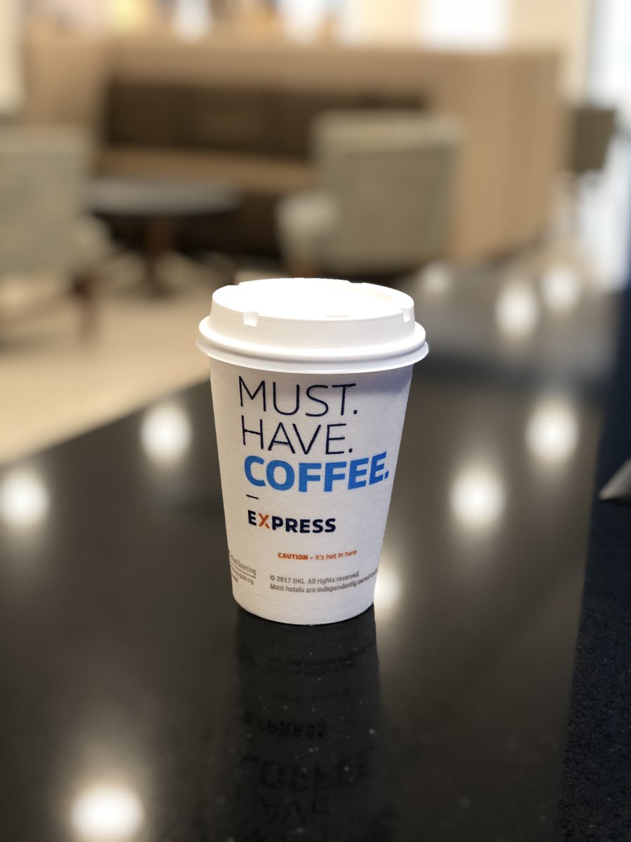 HIExpressMCO's tweet photo. Complimentary #MondayMotivation by the cup, all day long in our lobby! #BeThereIRL https://t.co/2RqydQAMvl https://t.co/CTmpQ2ErHi