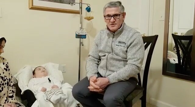 Уважаемые мои подписчики! Сразу скажу - спасибо за вашу помощь для мальчика Адама Домбаева @adammmdombi Помните пост? Благодаря каждому из вас, Малышу смогли сделать операцию. Очень тяжелую операцию по удалению опухоли. К сожалению, не обошлось без ослож… ift.tt/2I9IUwf