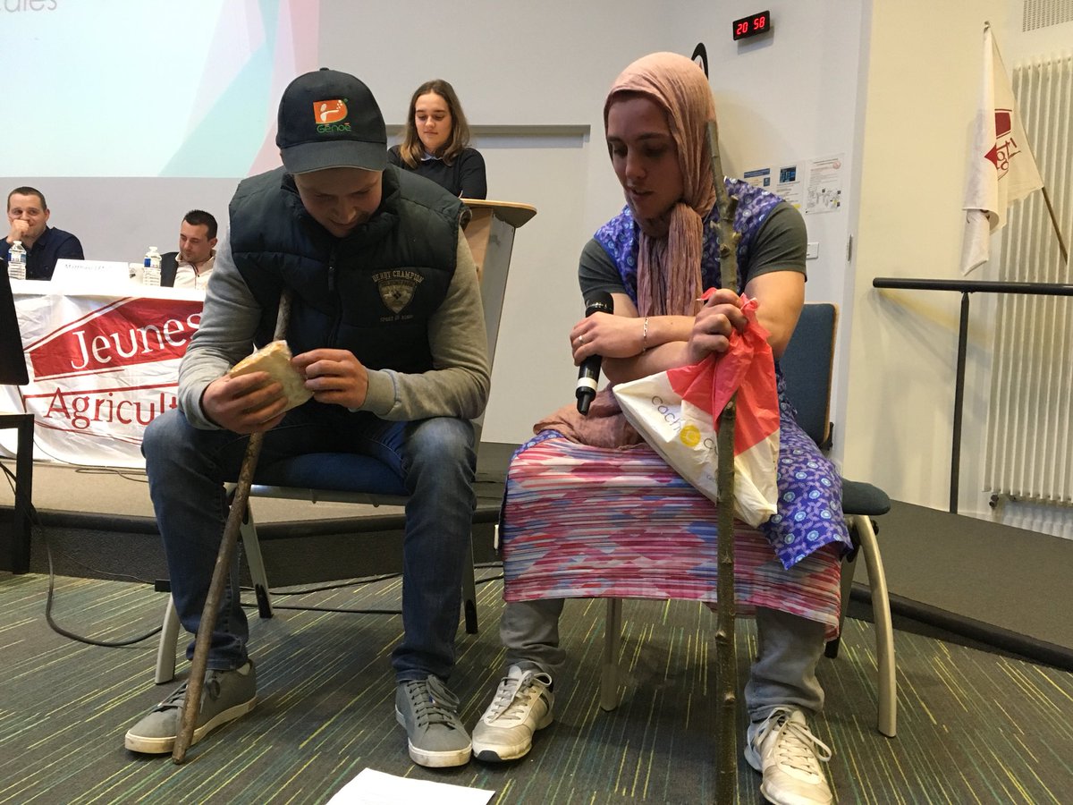 L’assemblée générale des <a href="/JeunesAgri49/">JeunesAgriculteurs49</a> bat son plein. ZNT, agribashing, irrigation, EGA... Les élus des structures locales s’interrogent sur de nombreux sujets !