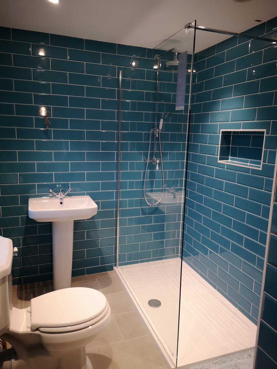 purebathroom's tweet photo. Work from 2019 #Bathroom #Frome #Basin #Toilet #Towelrail #Tiling #Shower https://t.co/d8sFwRYo0O