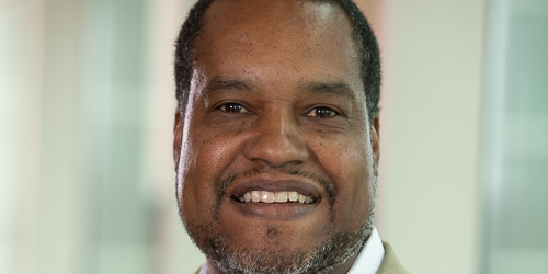 CANRatMSU's tweet photo. Congratulations to @MSUAFRE Professor Dave Weatherspoon, the 2020 recipient of the Diversity, Equity and Inclusion Award. Weatherspoon created the framework for @MANRRSMSU as an undergrad & is still involved with MANRRS as a leader and mentor. #ANRWeek https://t.co/wapzmTWWJK https://t.co/g3gr3detQ0
