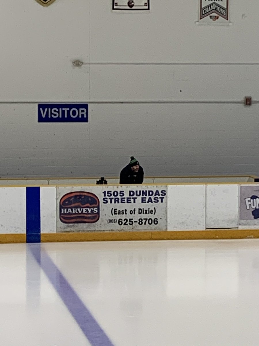AStorm2009's tweet photo. The calm before the #STORM!!! #coachBrian #gostormgo #battalionofwarriors @pc_storm_hockey https://t.co/DkT6bpJ0wR