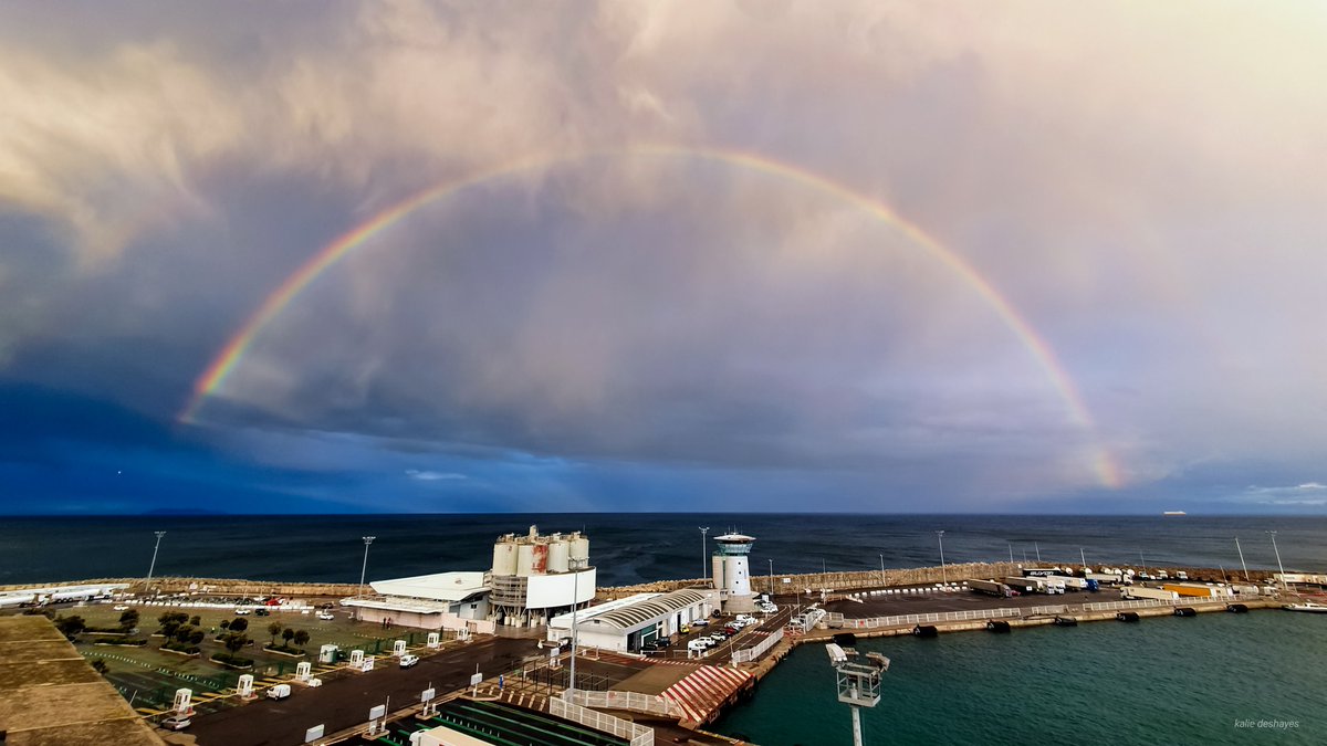 KalieDeshayes's tweet photo. La #Corse 😀 Pays magique 😍
#portdebastia . #cci2b
#CorsicaFerries . #MegaExpressTwo https://t.co/IqY3W82Ync