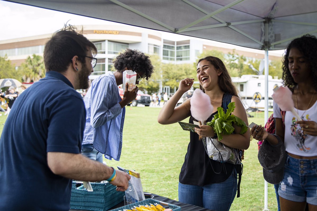 UCFRWC's tweet photo. Today we kicked off Safe Knight Week with a Carnival!✨With so many activities, you don't want to miss out! Check our Instagram Story this week for the events we have planned!🤸‍♂️ #SafeKnightWeek https://t.co/UGb0Nee2RF