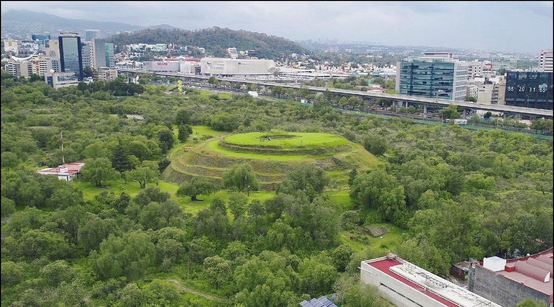 Claudia Sheinbaum on Twitter: "Cuicuilco es una zona arqueológica en  nuestra Ciudad. Se encuentra ubicada en el sur cerca del cruce de  Periférico e Insurgentes. De acuerdo con el @INAHmx se remonta