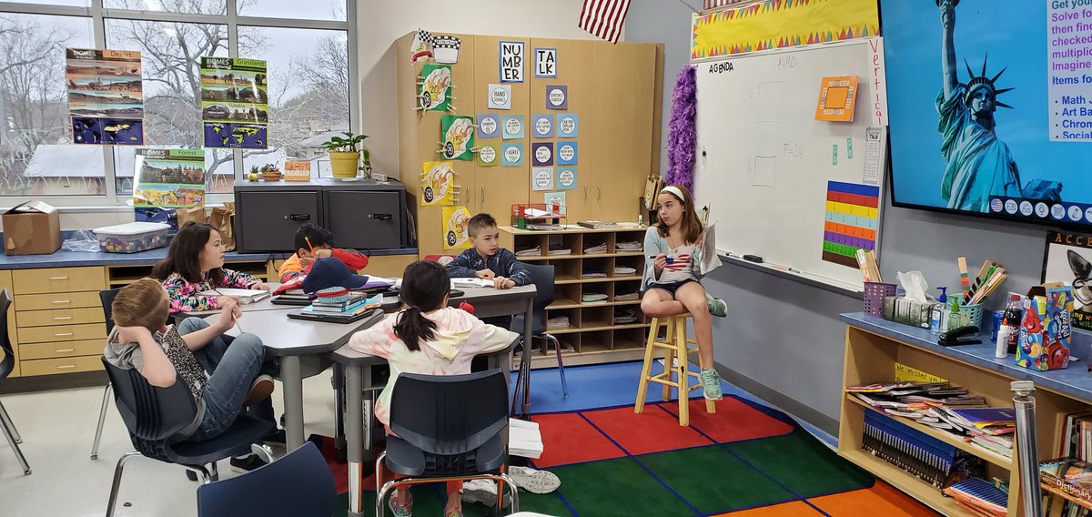 AndreaA34351492's tweet photo. When the student becomes the teacher...#proudmoment #studentledinstruction #ruthes #wherethebestbegins https://t.co/8KzZS905KV
