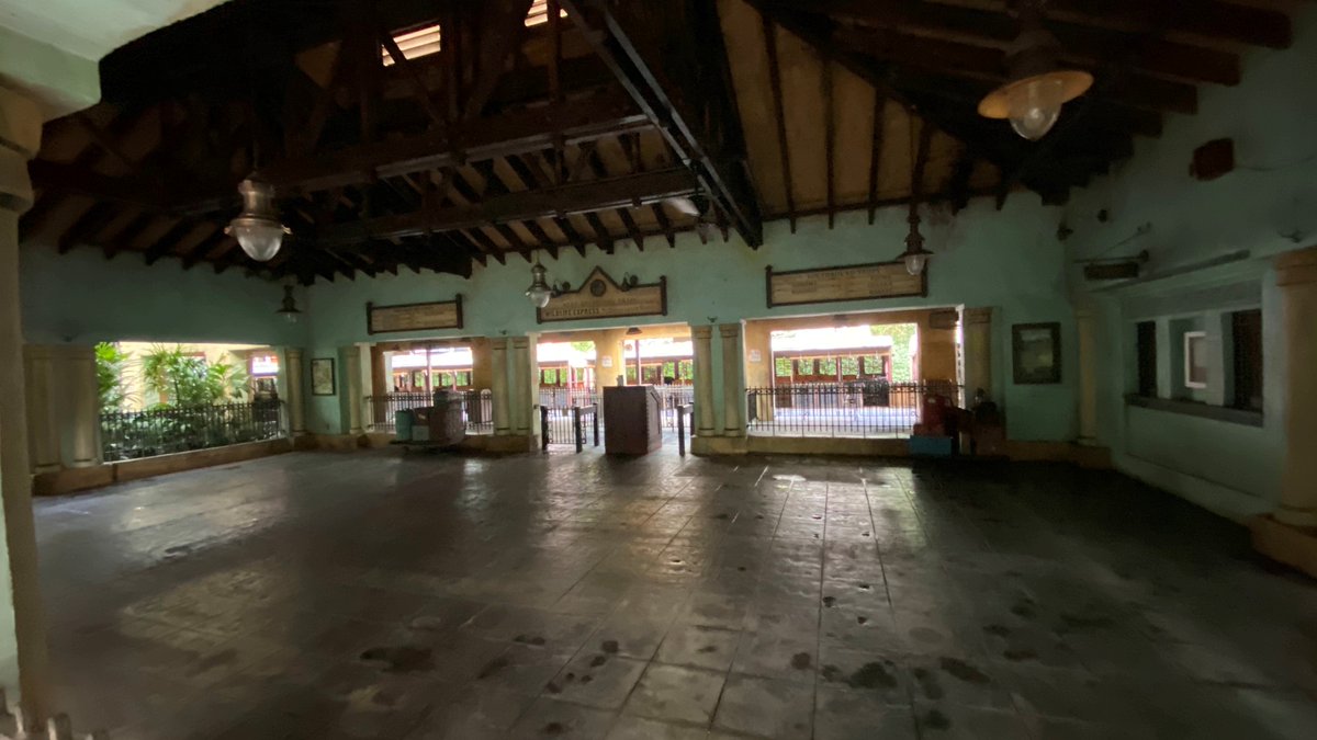 disneypicaday's tweet photo. Today the #PictoRandomizifier (Muppet Labs, patent pending) served up the #WildlifeExpressTrain at #AnimalKingdom. The experience at the Harambe Station is really authentic feeling, right down to the "Please make sure you have obtained your correct luggage" reminder! https://t.co/QDdhDujzJ9