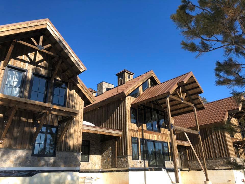 LegacyPostBeam's tweet photo. Progress Update: This post and beam lodge in the Black Hill is getting close to completion! 

#postandbeam #buildyourlegacy #postandbeamhome #postandbeamhouse #postandbeamkit #barnhome #woodhome #customhome #cabin #cabinlife #barnhomekit #acreage #cabinvibes #cabinfeed https://t.co/JfoPPKfk1u