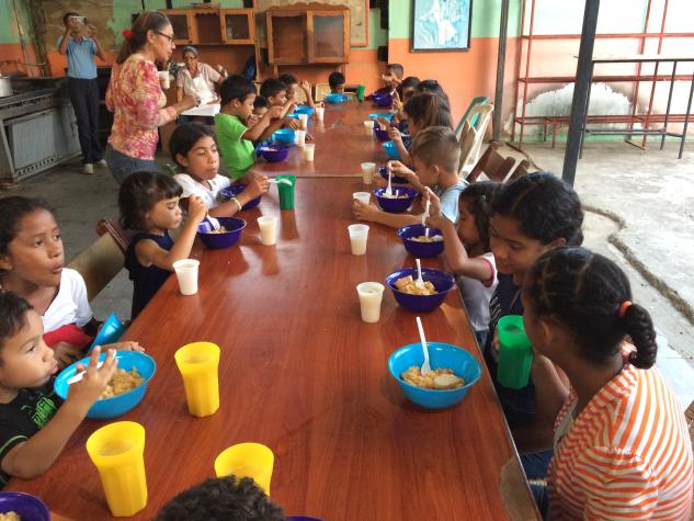 Reecore_Coin's tweet photo. @TegosCharity needs more #votes for the current #proposal to be approved, this will start the road travel in the #charity sector.
We urge #reecore $REEX node owners to support with kind votes
#cryptocurrency #SouthAmerica https://t.co/T5wNYy3eoH