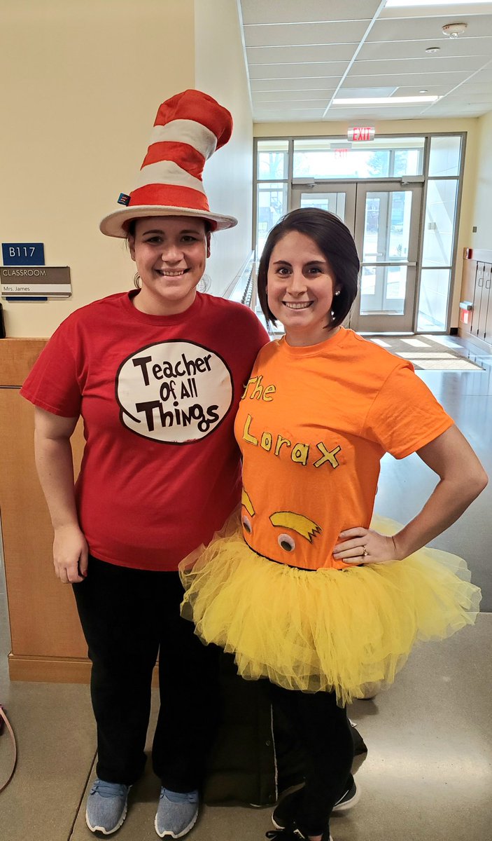 mdworecki_UMASD's tweet photo. Happy birthday, Dr. Seuss! Love, The Lorax (Mrs. Lorenz) and The Cat in the Hat (Mrs. James) ♥ @UpperMerionSD #readscrossamericaweek #DrSeussDay #caleyelementary https://t.co/n3WnNG89Gw
